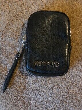 Steve Madden Black Clip On Pouch Storage, Cards, Cables, Earbuds